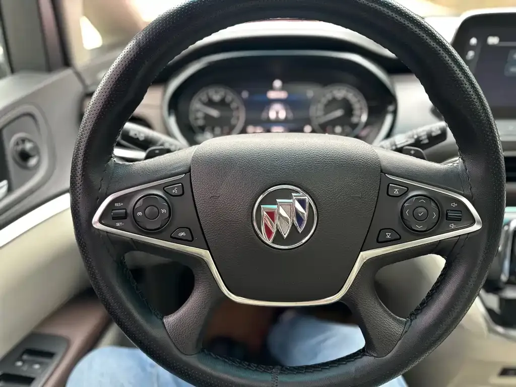 Buick GL8 2021 из CN, фото 8
