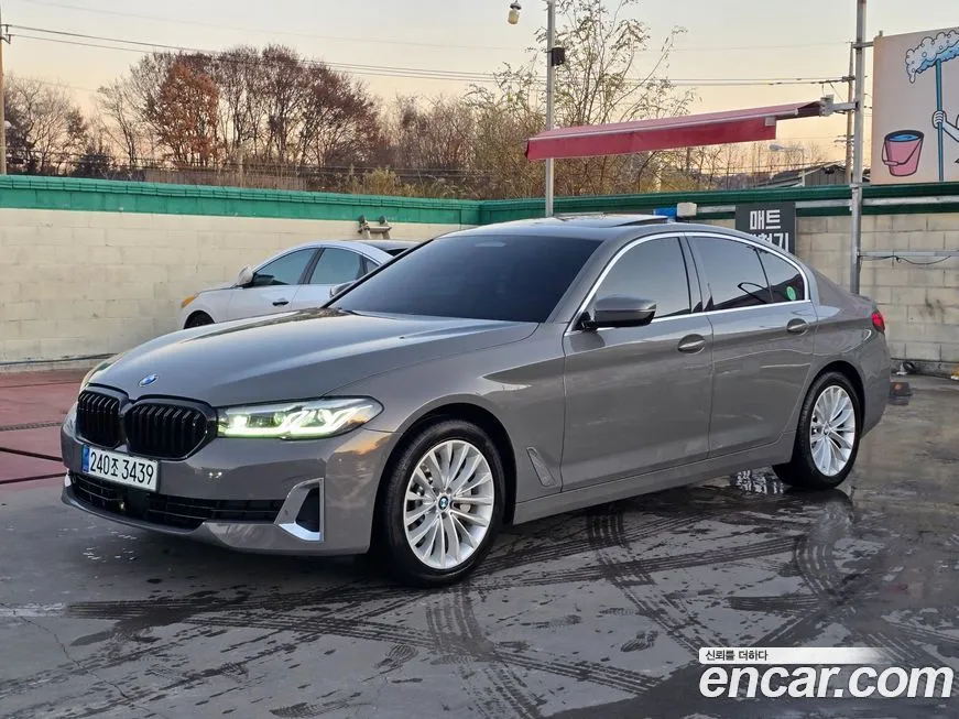 BMW 5-Series 2022 из KR, фото 1