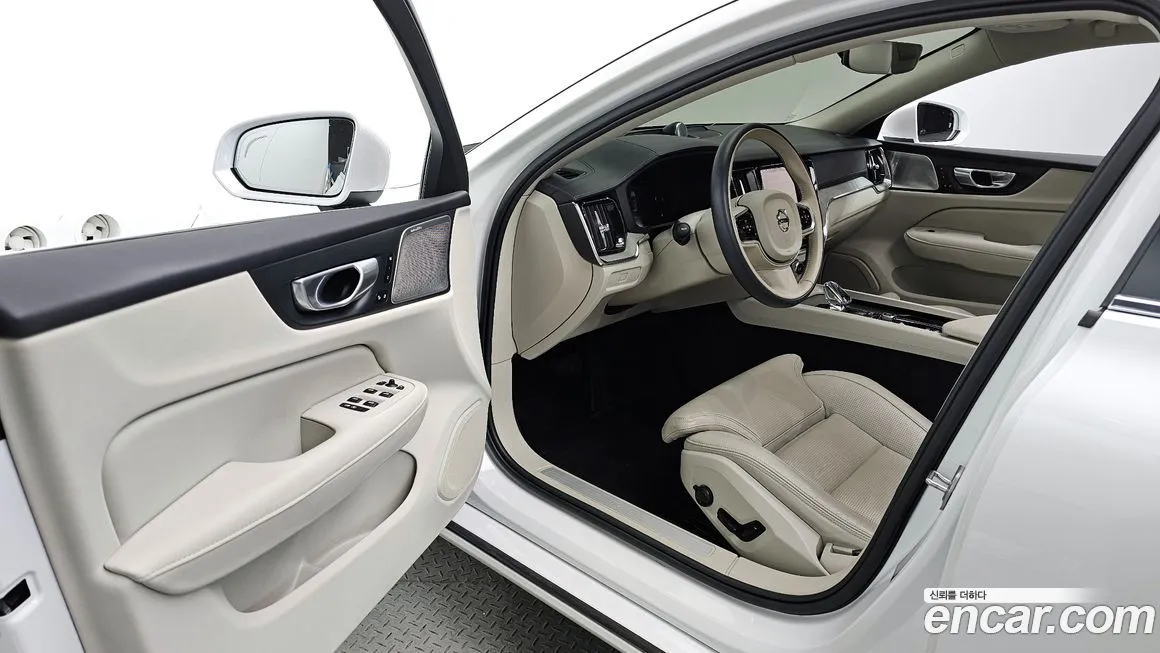 Volvo S60 2024 из KR, фото 10
