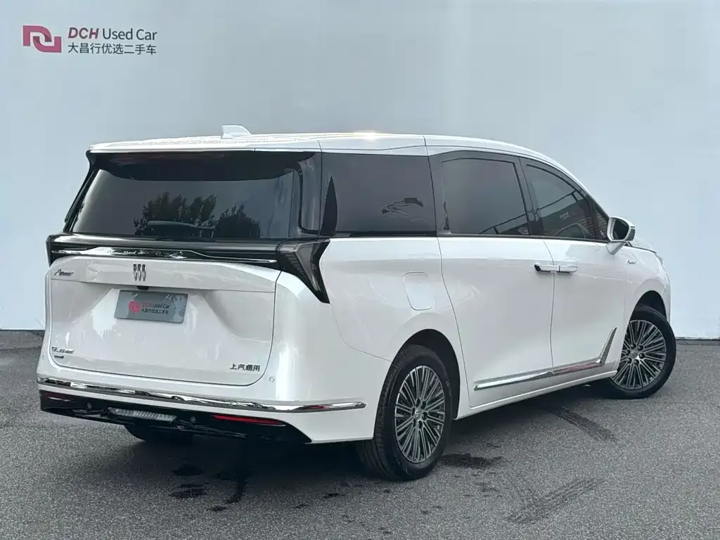 Buick GL8 Hybrid 2024 из CN, фото 4