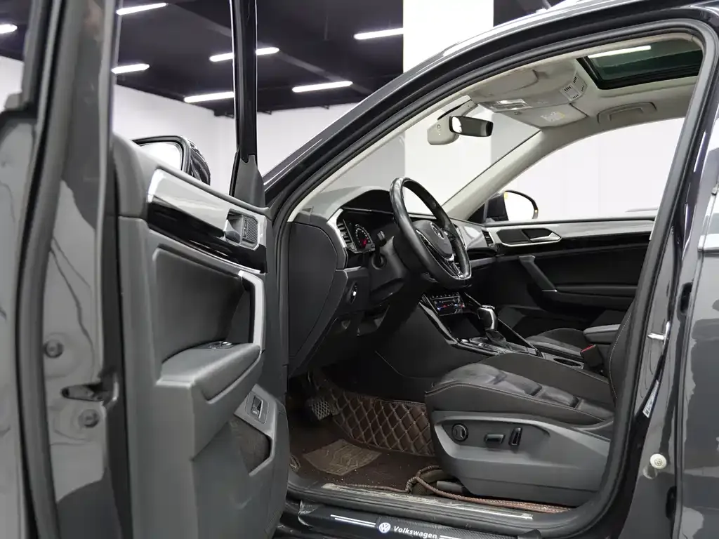 Volkswagen Tayron 2022 из CN, фото 9