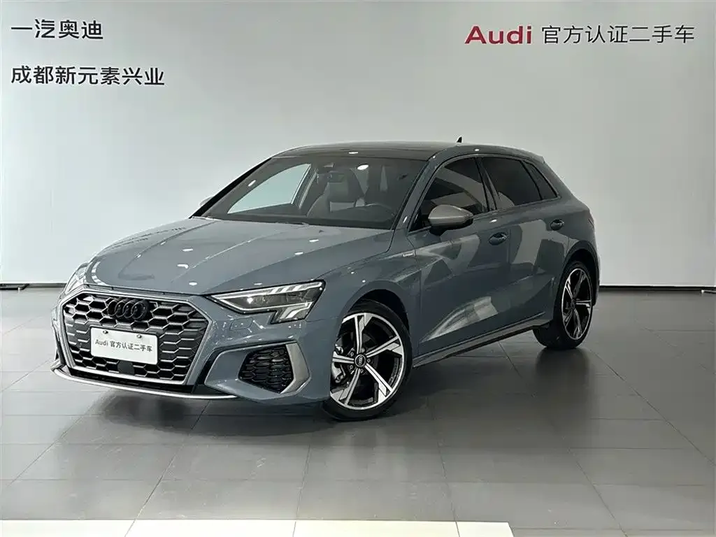 Audi A3 2022 из CN, фото 1