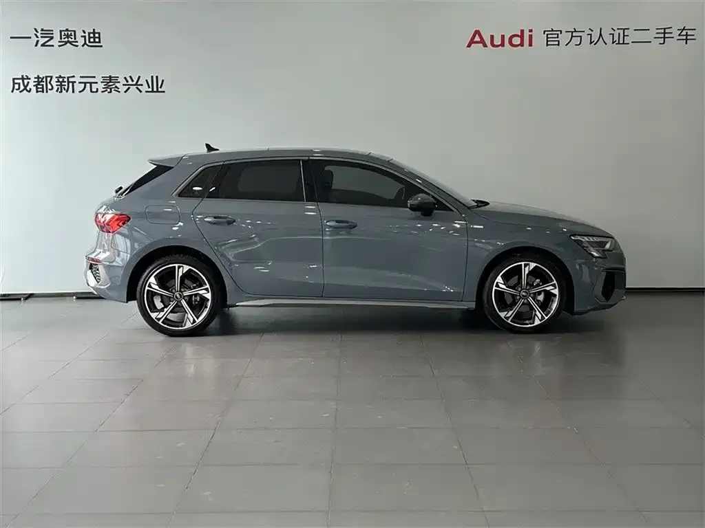 Audi A3 2022 из CN, фото 3