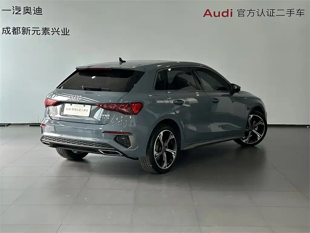 Audi A3 2022 из CN, фото 4
