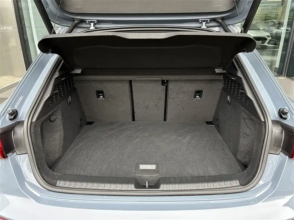 Audi A3 2022 из CN, фото 9