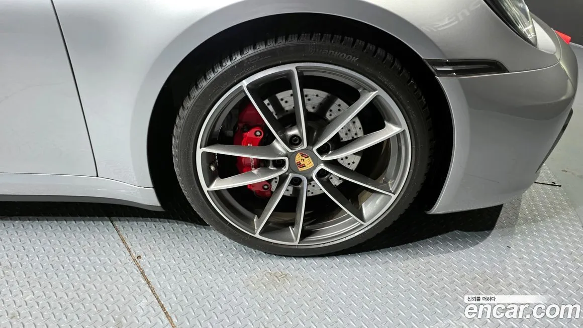 Porsche 911 2024 из KR, фото 5