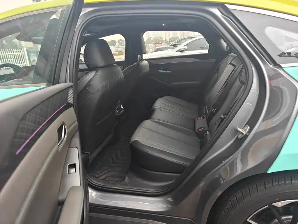 BYD Qin L 2025 из CN, фото 6