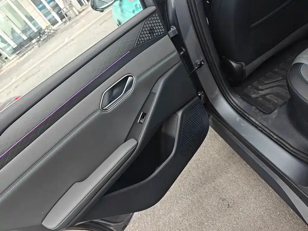 BYD Qin L 2025 из CN, фото 7