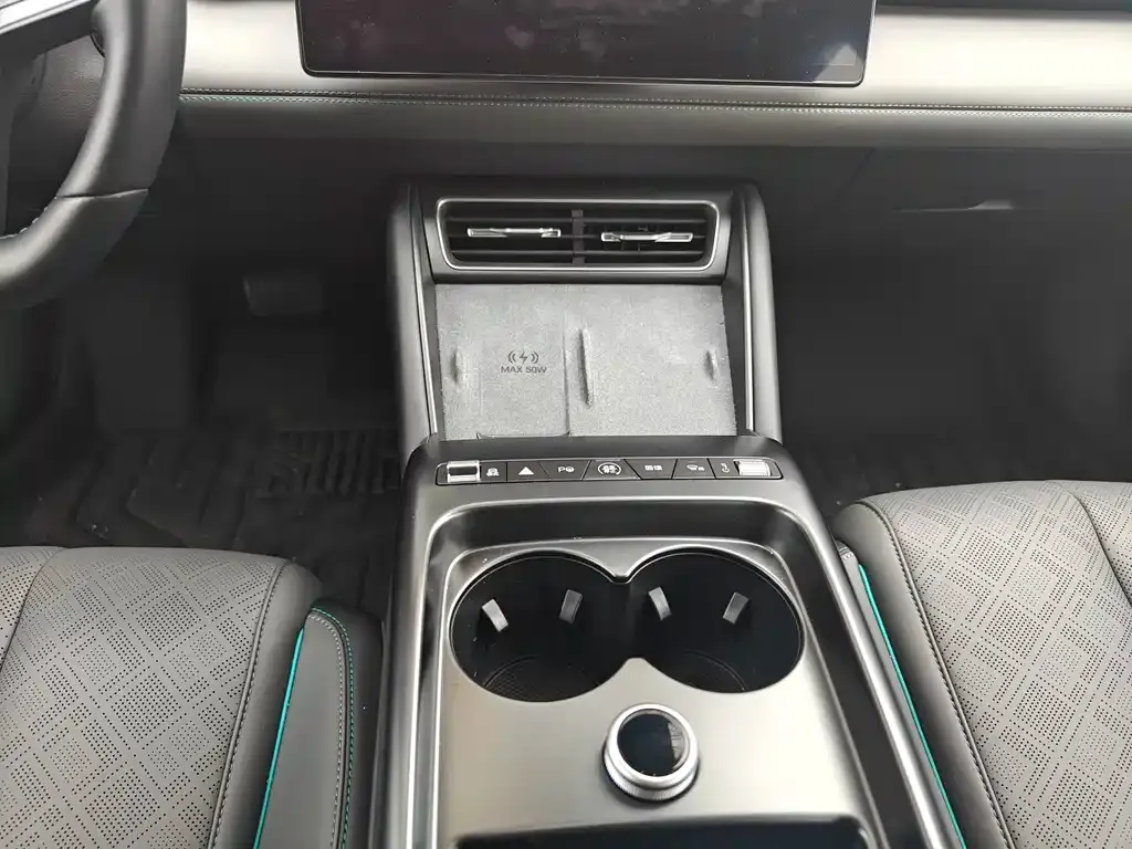 BYD Qin L 2025 из CN, фото 8