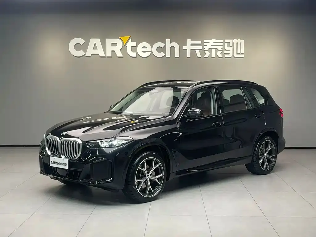 BMW X5 — фото 1