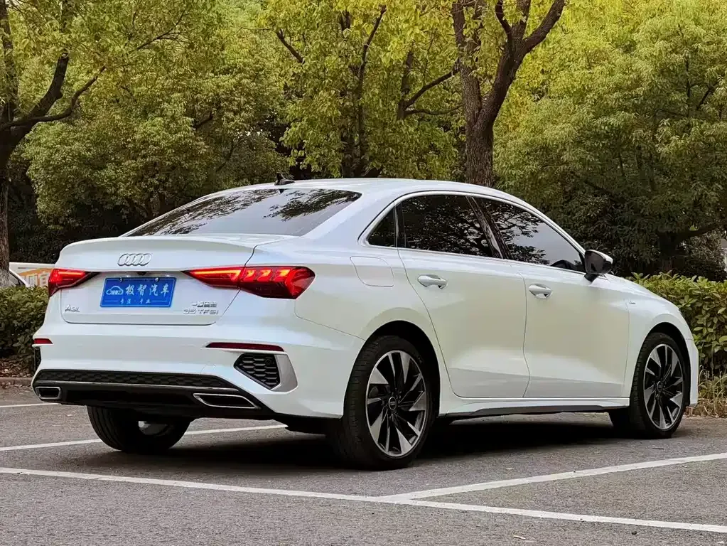 Audi A3 2023 из CN, фото 5