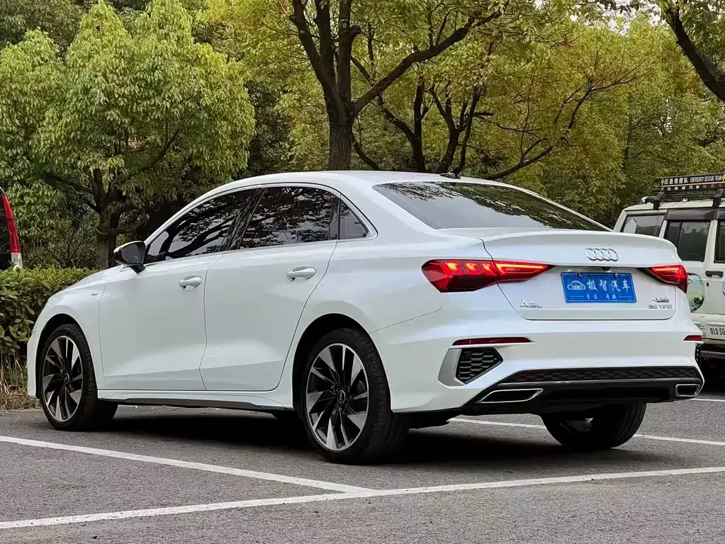 Audi A3 2023 из CN, фото 7