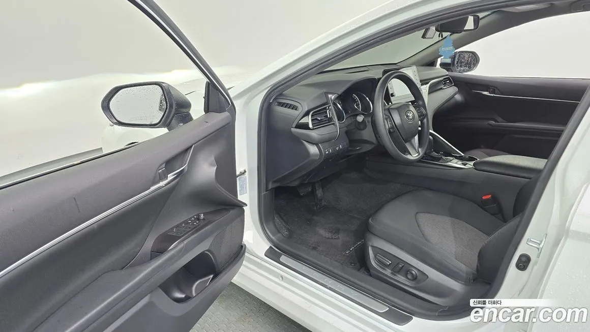 Toyota Camry 2022 из KR, фото 10