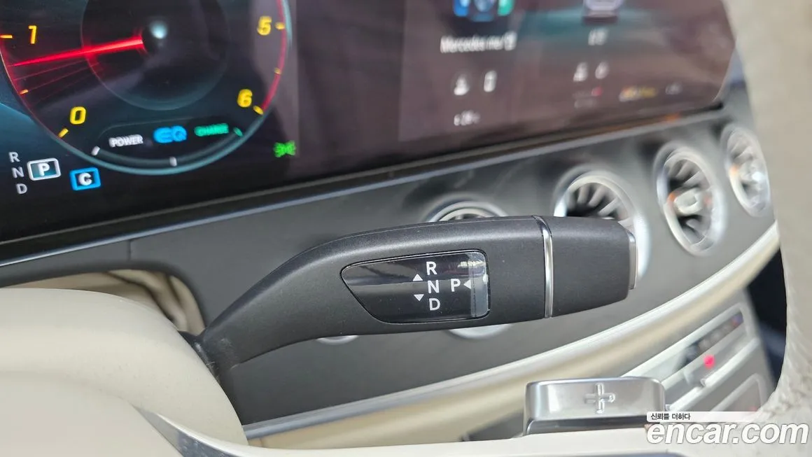 Mercedes-Benz E-Class 2023 из KR, фото 9