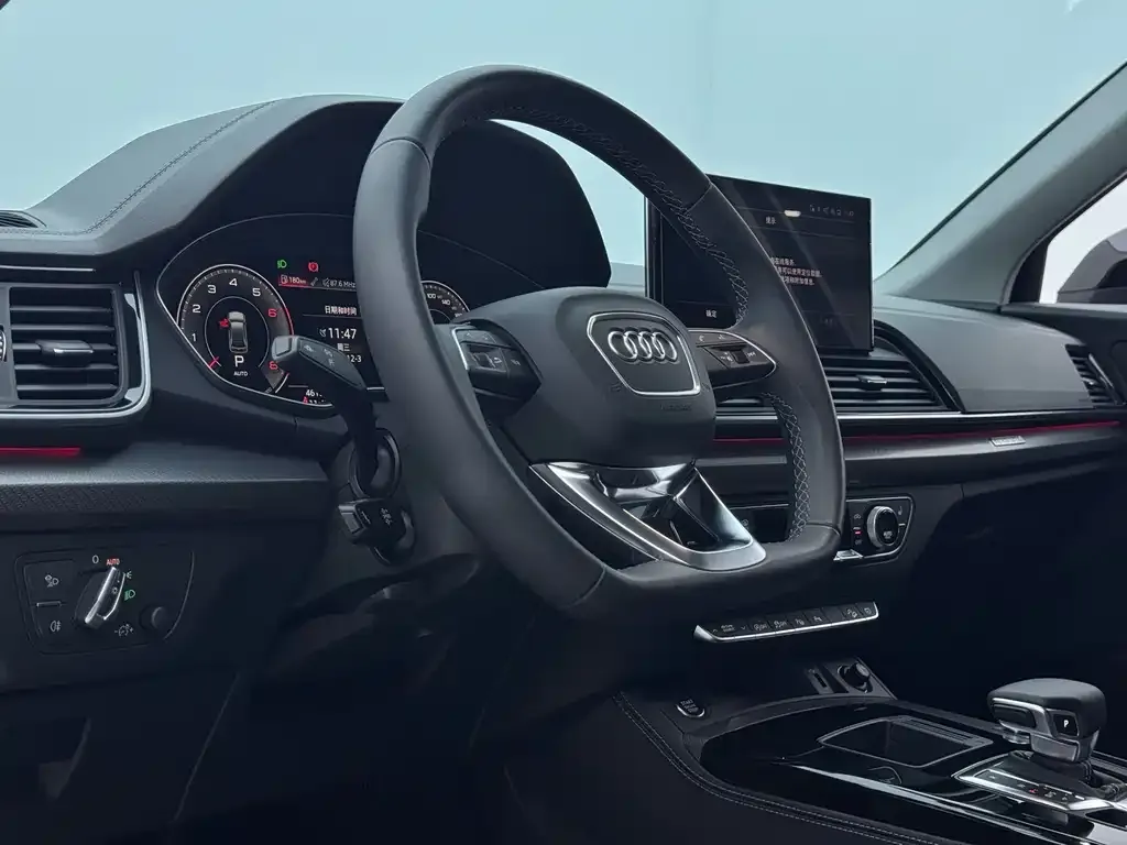 Audi Q5L 2022 из CN, фото 10