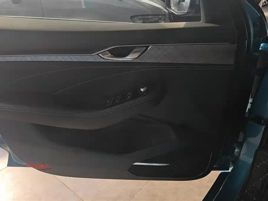 Geely Xingrui 2021 из CN, фото 7