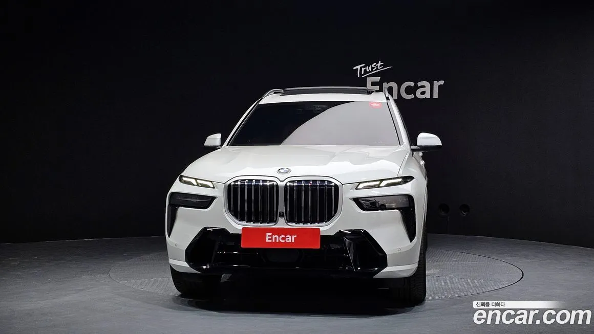 BMW X7 — фото 3