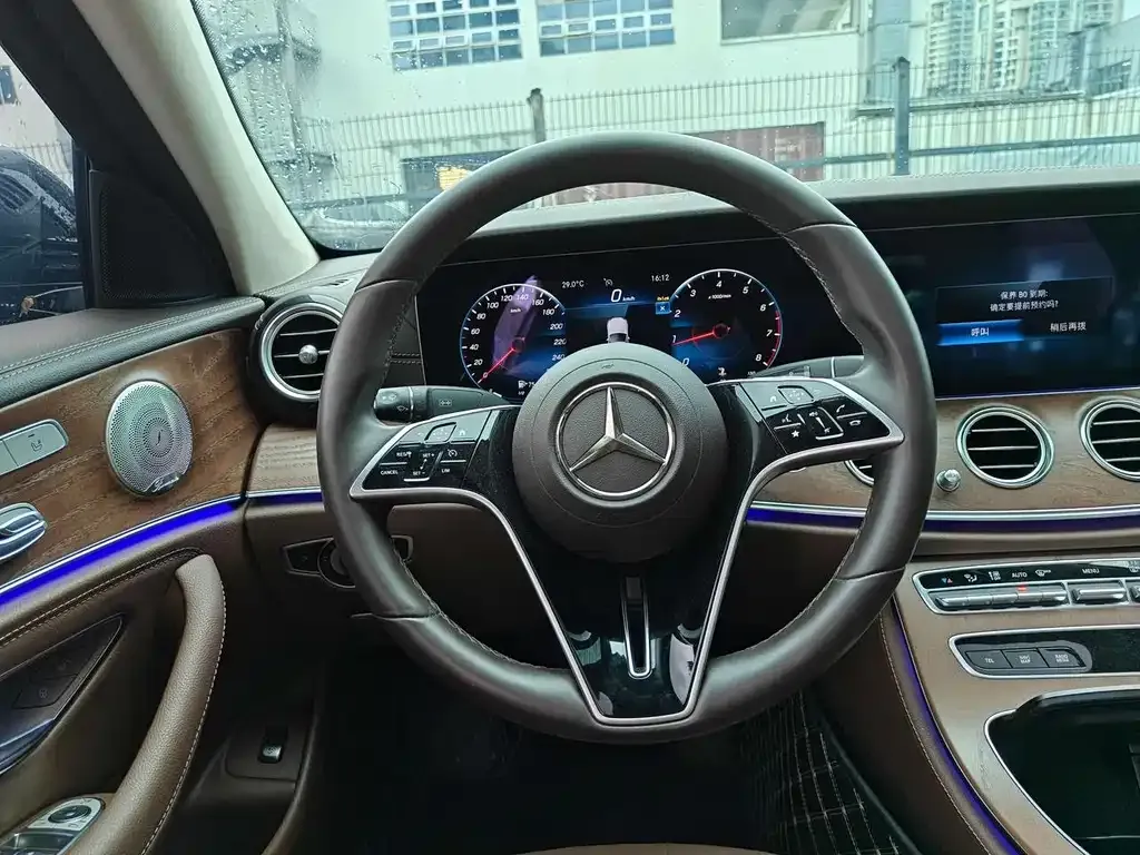 Mercedes-Benz E-Class 2023 из CN, фото 10