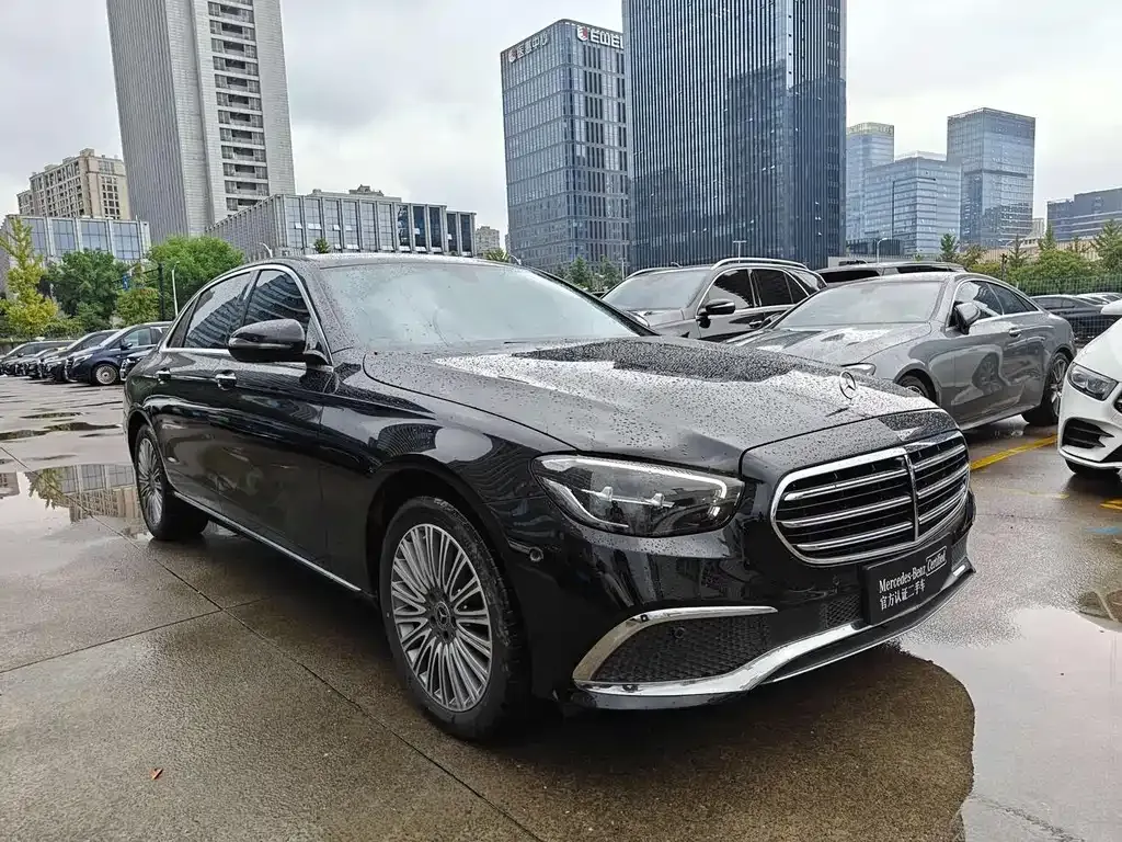Mercedes-Benz E-Class 2023 из CN, фото 3