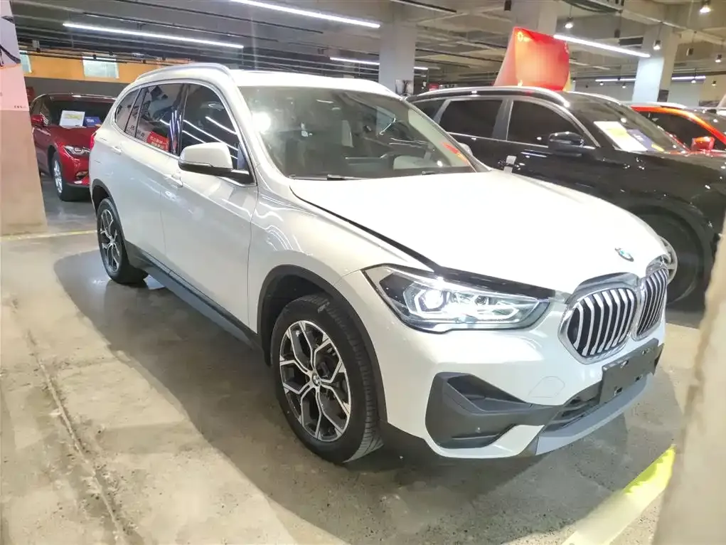 BMW X1 2021 из CN, фото 4