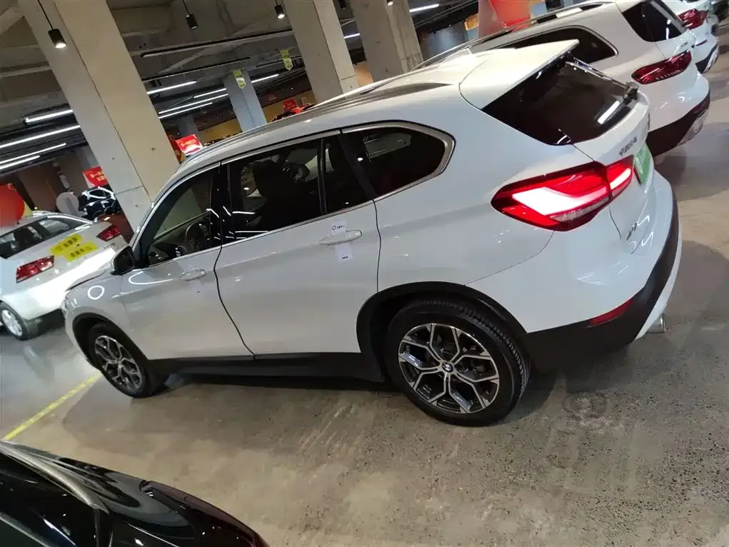 BMW X1 2021 из CN, фото 5