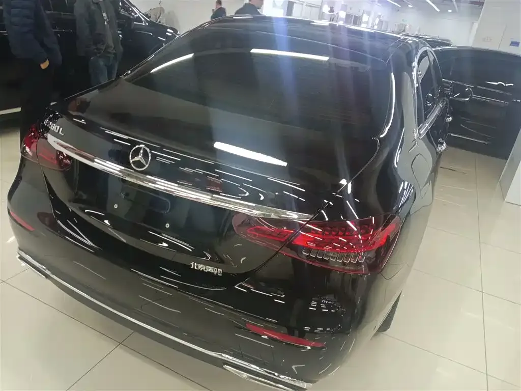 Mercedes-Benz E-Class 2023 из CN, фото 7