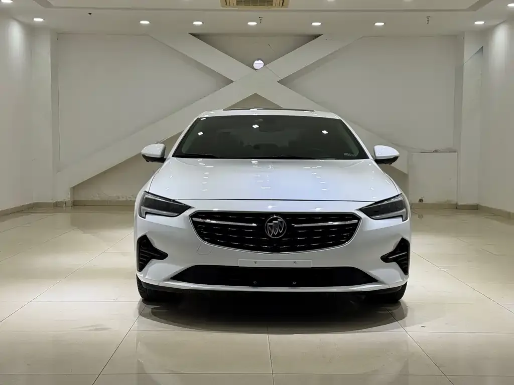 Buick Regal — фото 2