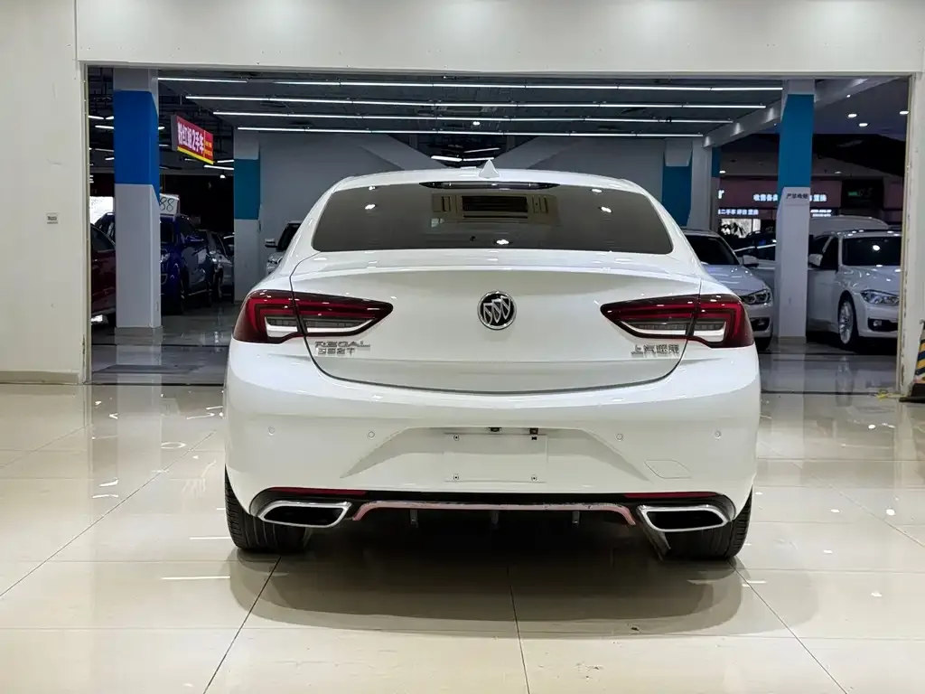 Buick Regal — фото 4