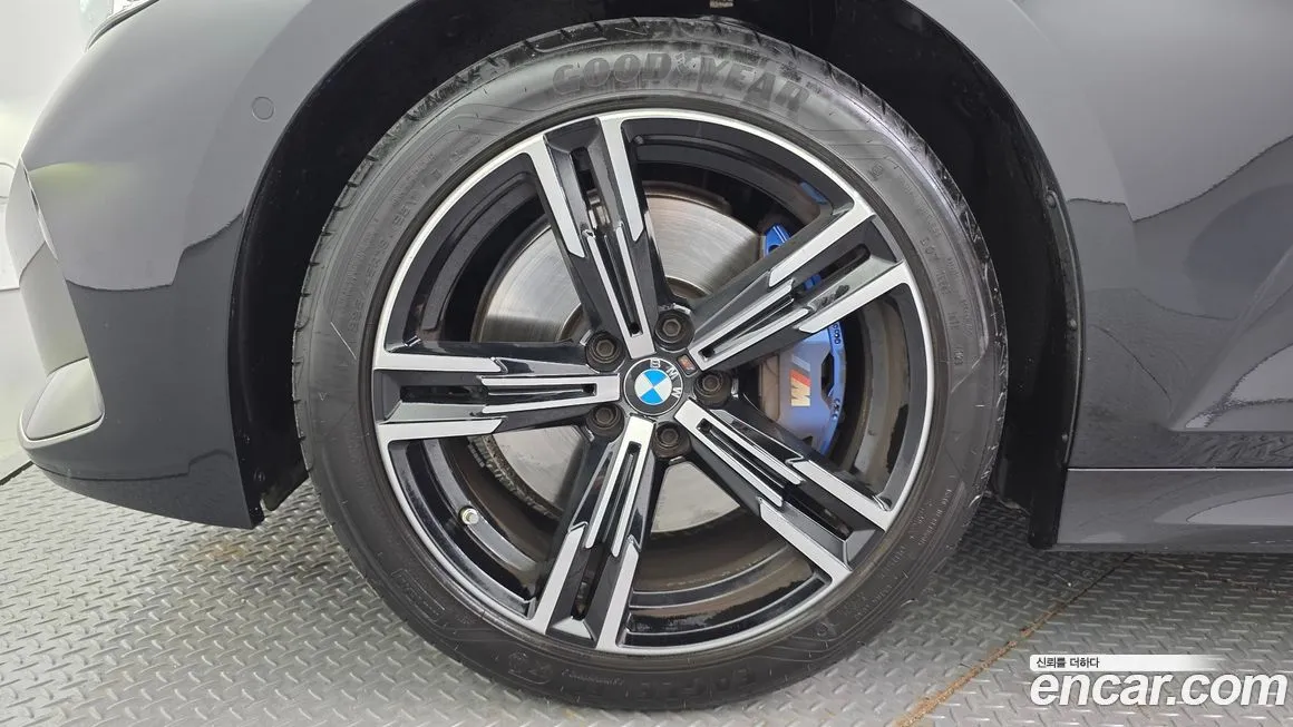 BMW 3-Series 2024 из KR, фото 5