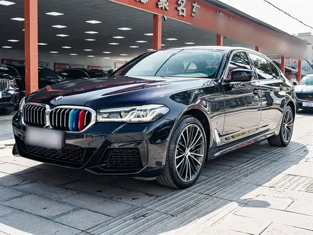 BMW 5 Series — фото 2