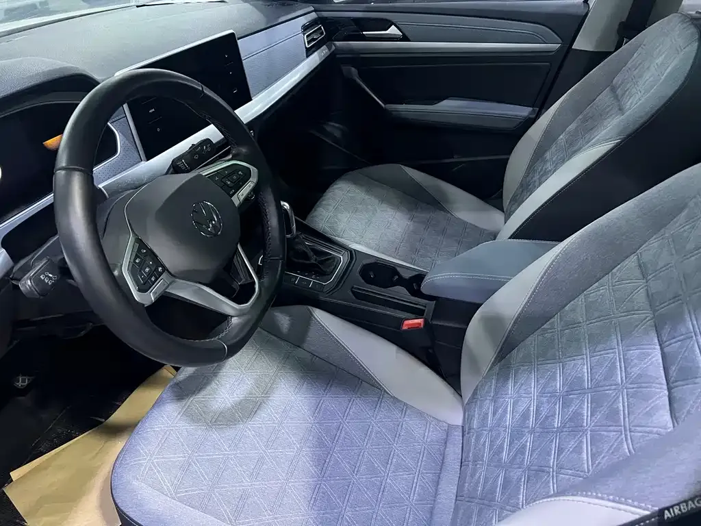 Volkswagen Lavida 2023 из CN, фото 4