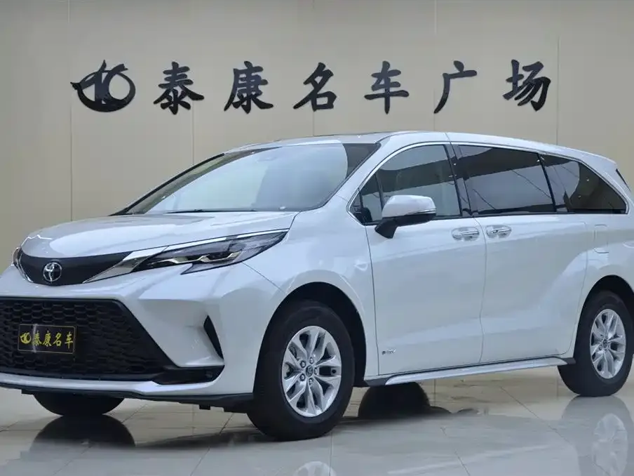 Toyota Granvia 2025 из CN, фото 1