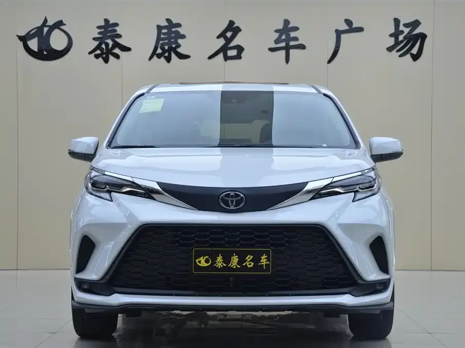 Toyota Granvia 2025 из CN, фото 2