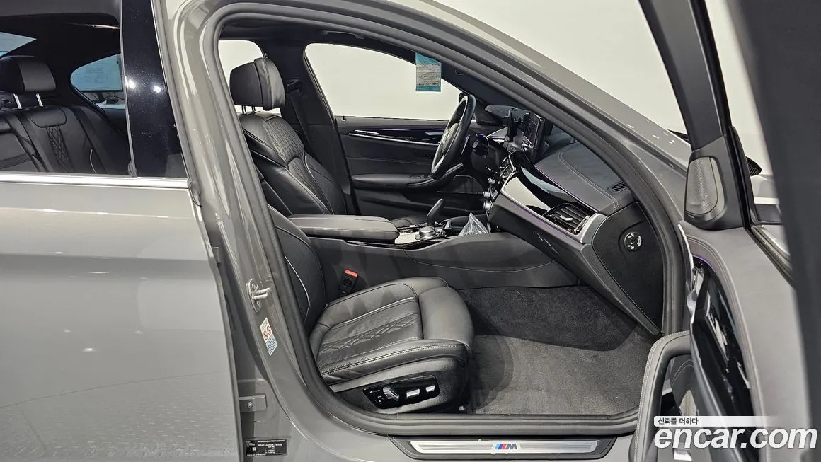 BMW 5-Series 2021 из KR, фото 10