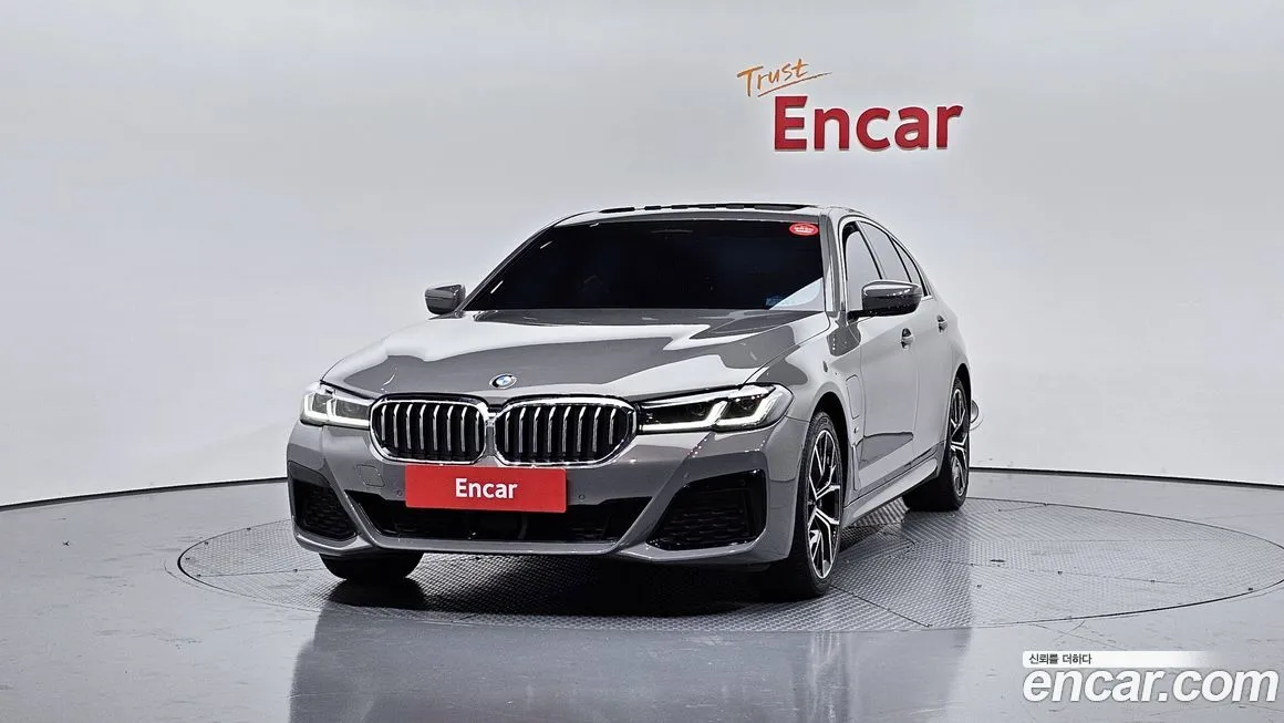 BMW 5-Series 2021 из KR, фото 3