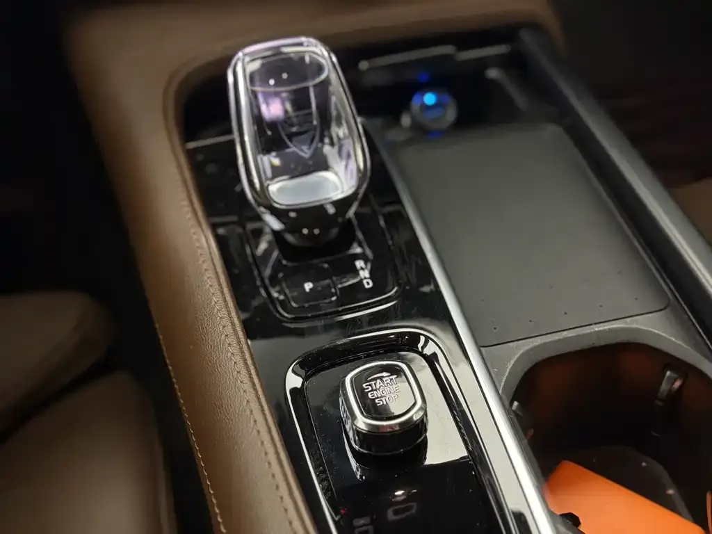 Volvo S90 2023 из CN, фото 7
