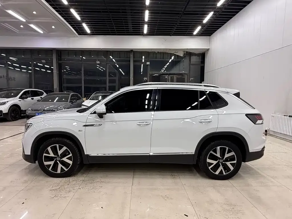Volkswagen Tayron 2023 из CN, фото 2