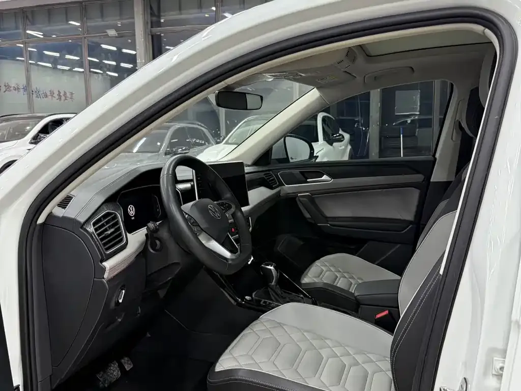Volkswagen Tayron 2023 из CN, фото 9