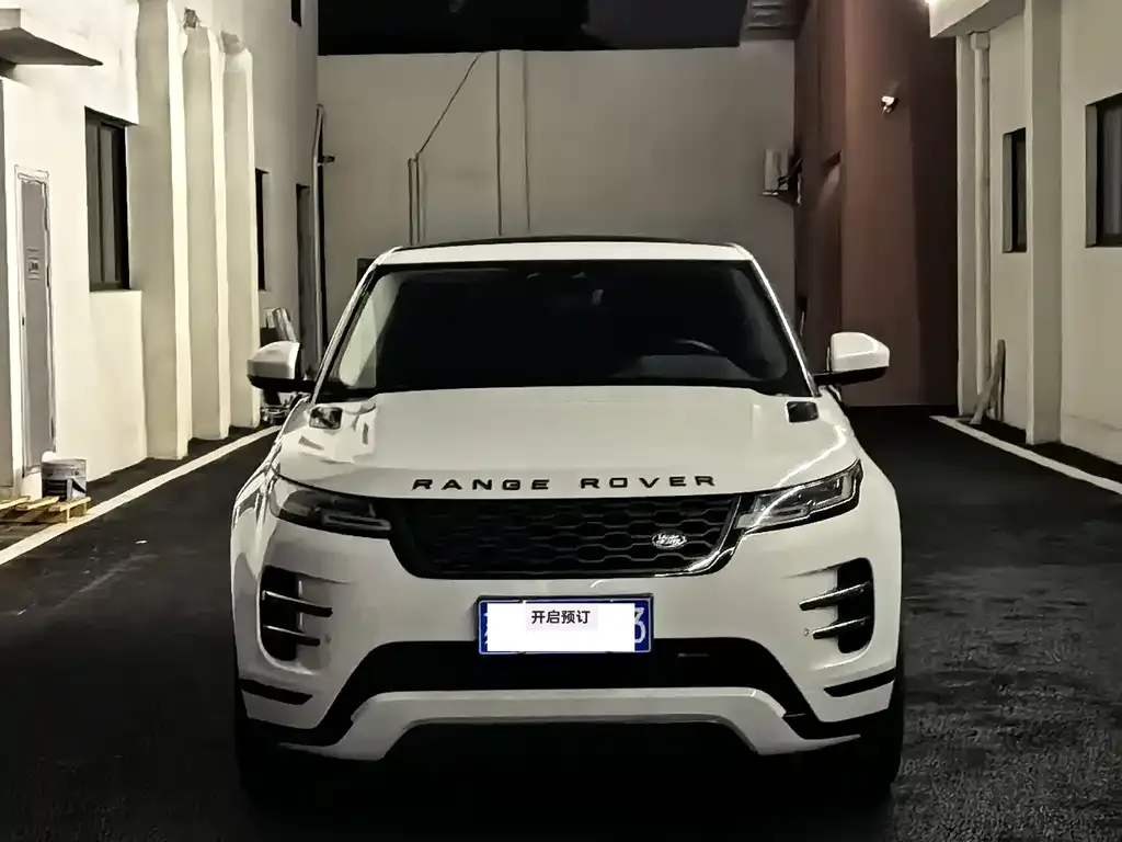 Land Rover Evoque 2023 из CN, фото 1