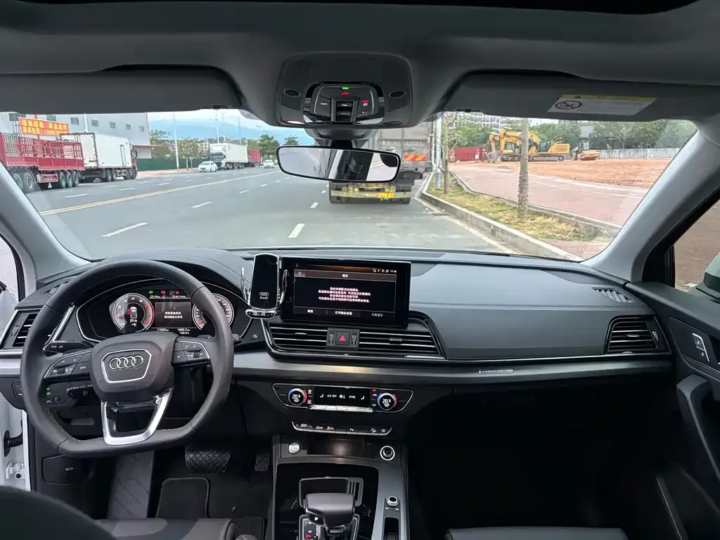 Audi Q5L 2023 из CN, фото 5