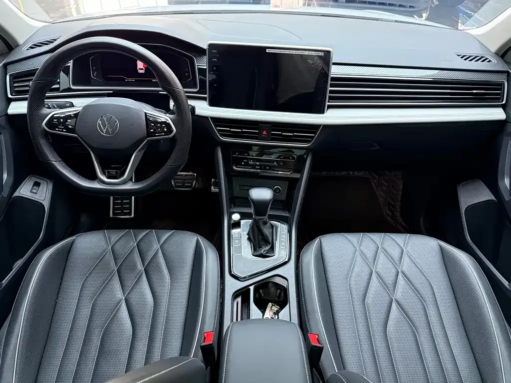Volkswagen Tiguan L 2023 из CN, фото 7