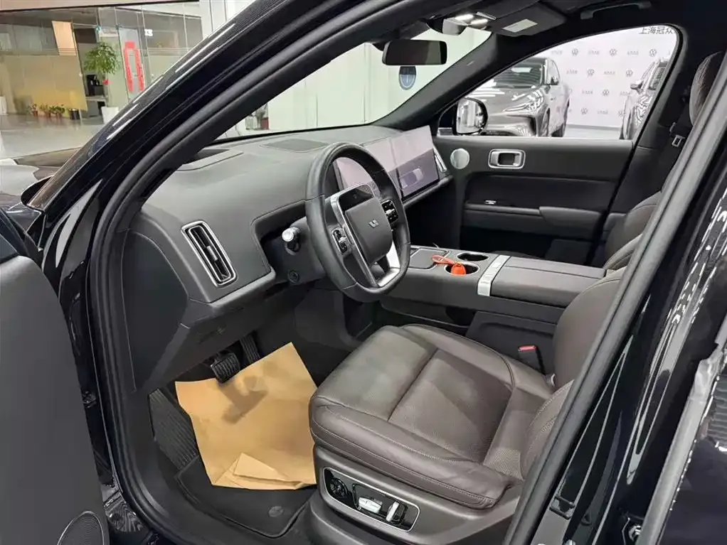 Li Auto L8 2023 из CN, фото 8