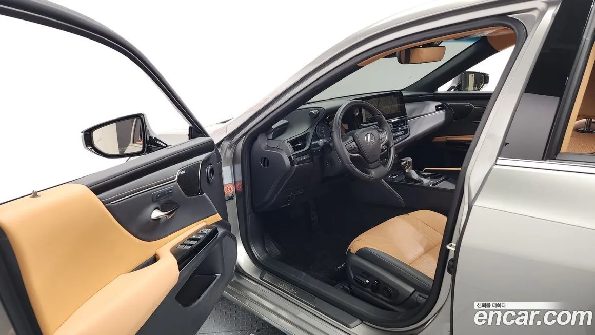 Lexus ES 2023 из KR, фото 10