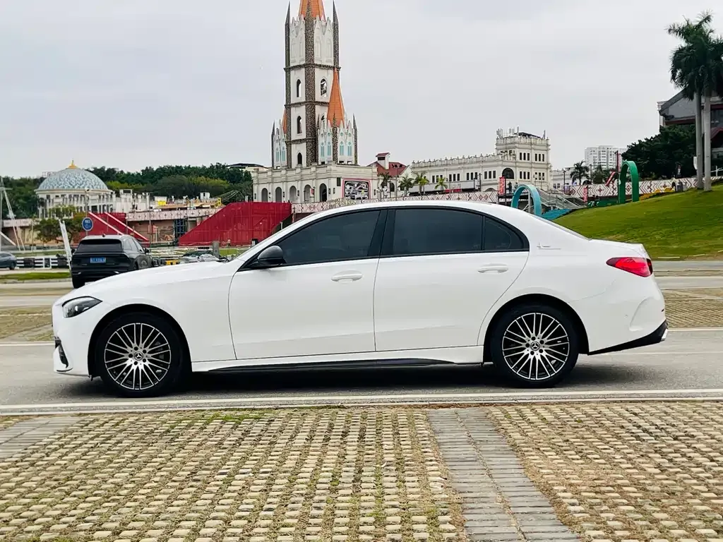 Mercedes-Benz C-Class — фото 4