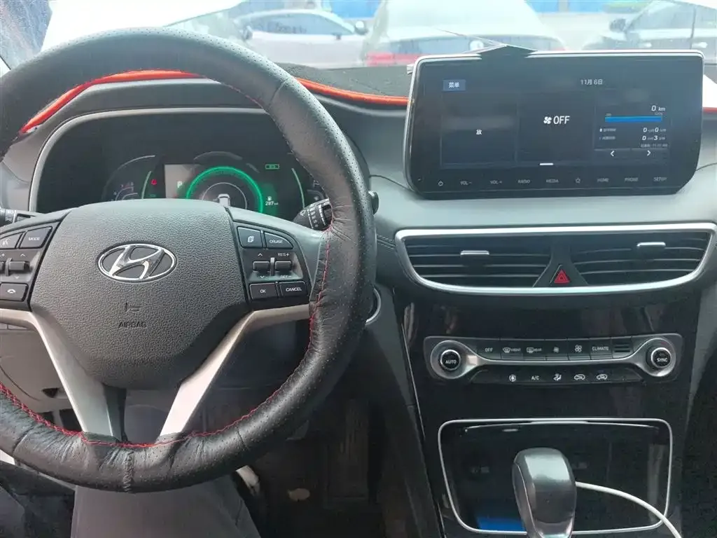 Hyundai Tucson 2021 из CN, фото 10