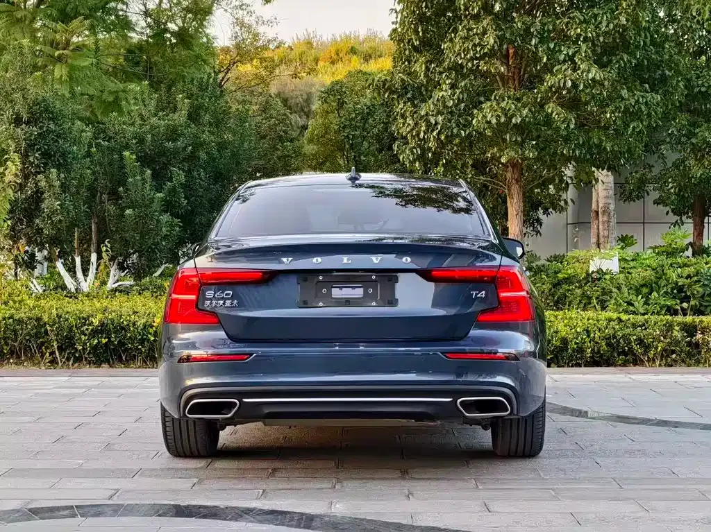 Volvo S60 2021 из CN, фото 6