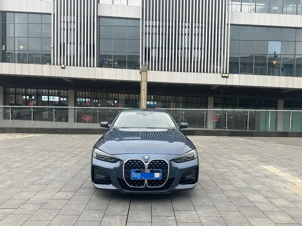 BMW 4 Series 2023 из CN, фото 2