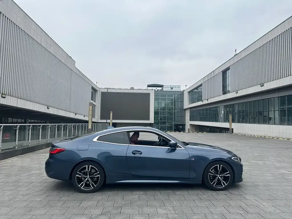 BMW 4 Series 2023 из CN, фото 6