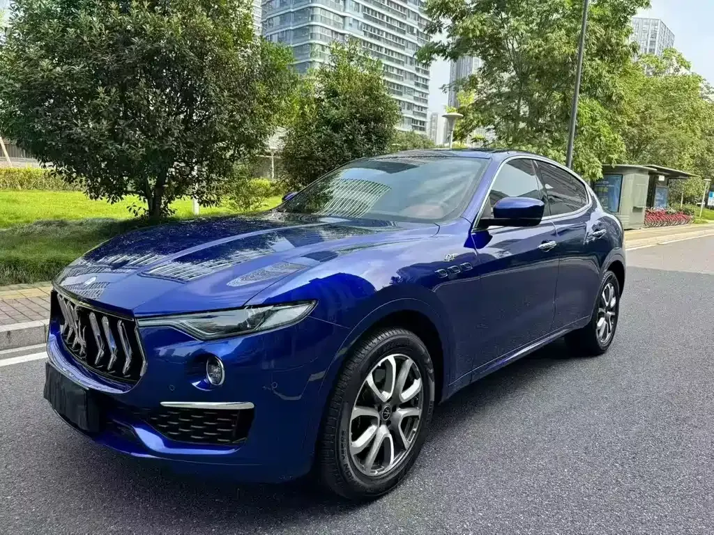 Maserati Levante — фото 2