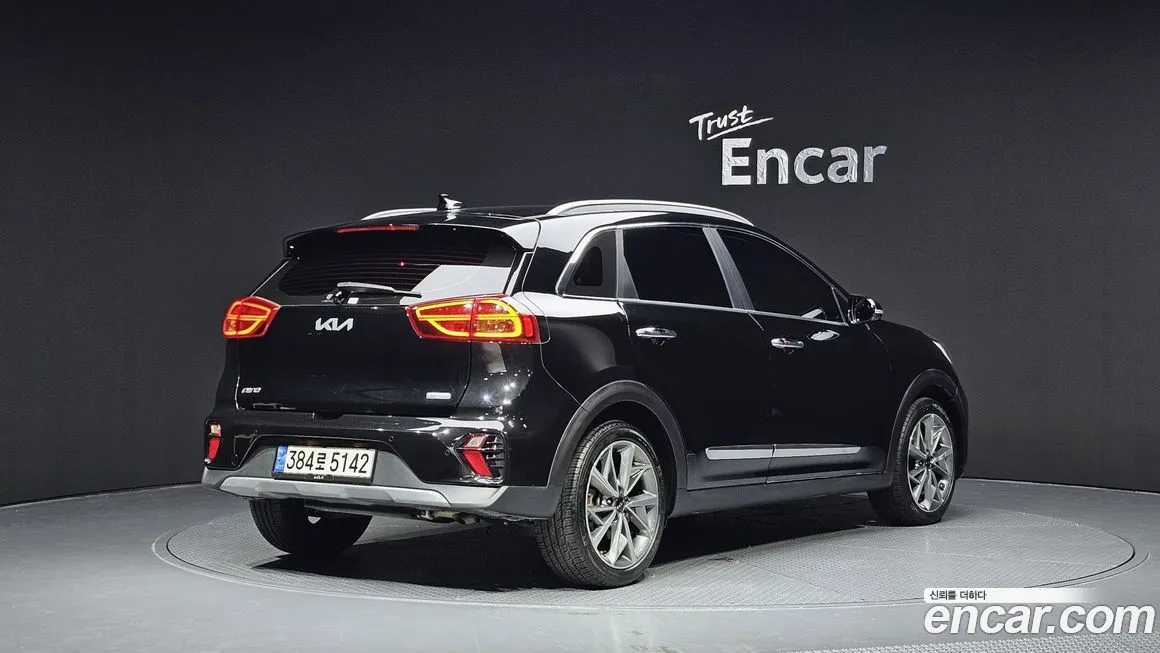 Kia Niro 2022 из KR, фото 2